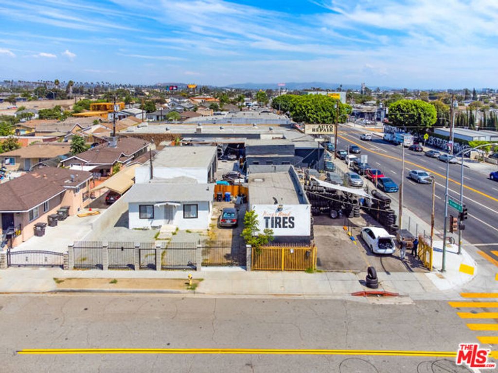 4141 E Olympic Boulevard, Los Angeles, CA 90023