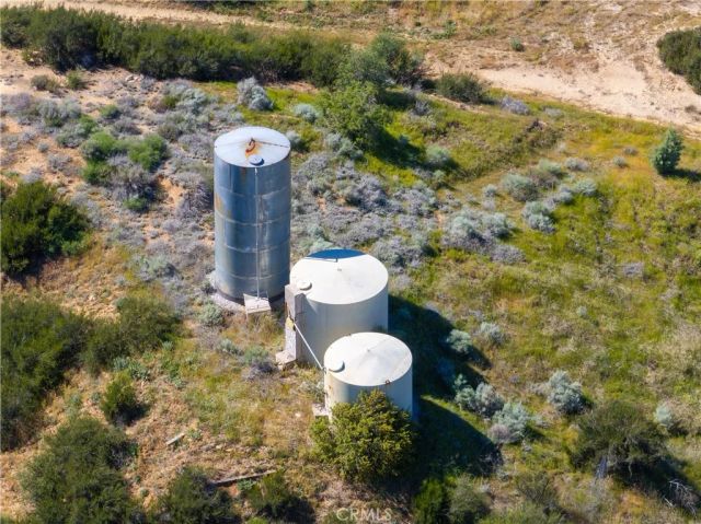 42135 San Francisquito Canyon Rd, Lake Hughes, CA 93532