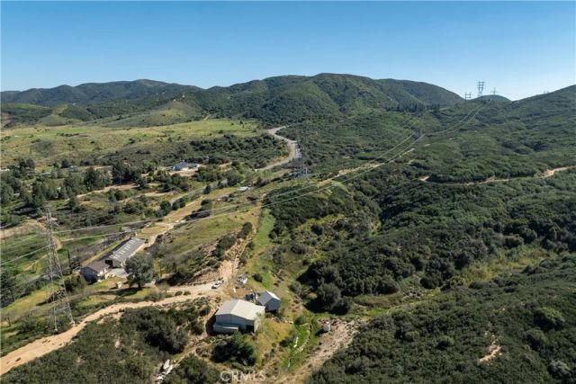 42135 San Francisquito Canyon Rd, Lake Hughes, CA 93532