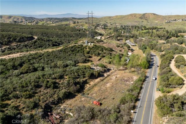 42135 San Francisquito Canyon Rd, Lake Hughes, CA 93532