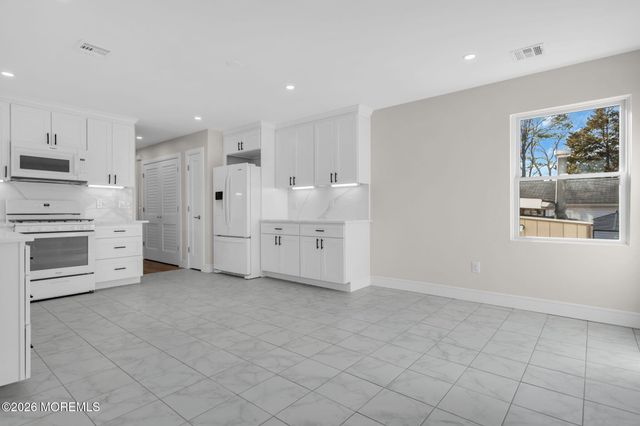 2334 Adams Avenue, Toms River, NJ 08753