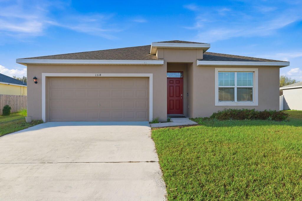 1314 SW Goodman, Port St Lucie, FL 34953