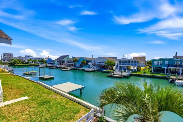 317 52nd Ave. N, North Myrtle Beach, SC 29582