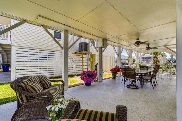 317 52nd Ave. N, North Myrtle Beach, SC 29582