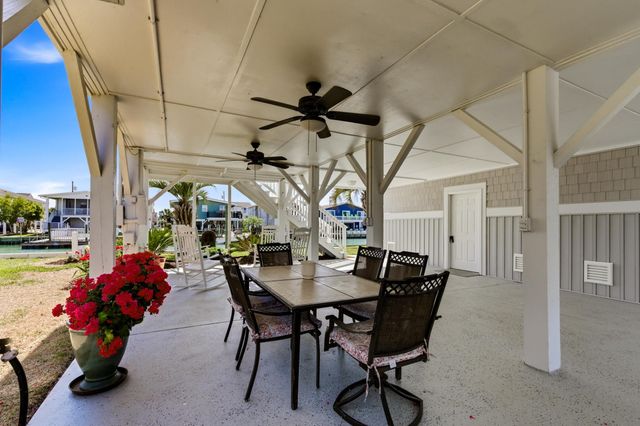 317 52nd Ave. N, North Myrtle Beach, SC 29582