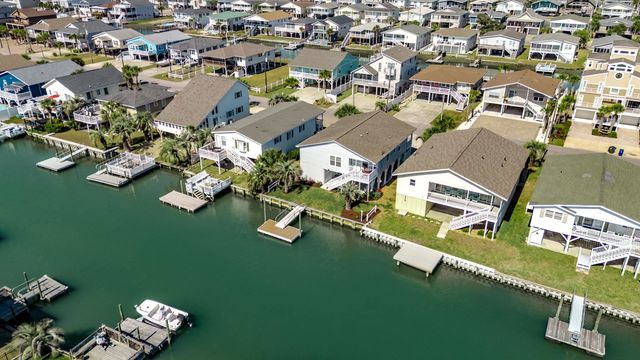 317 52nd Ave. N, North Myrtle Beach, SC 29582