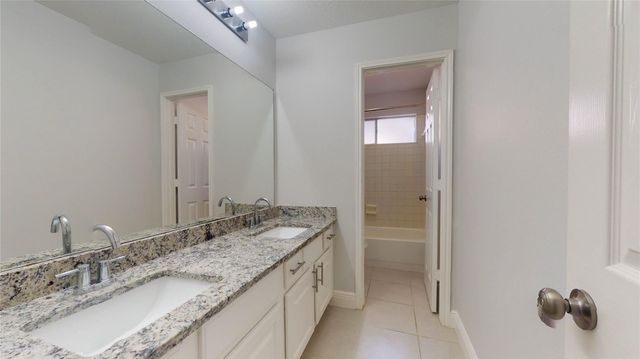 15319 Cobblestone Point Court, Sugar Land, TX 77498