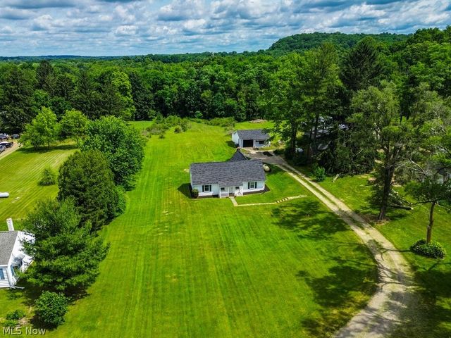 13042 Portage Street, Doylestown, OH 44230