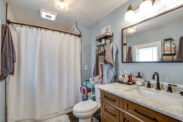 13042 Portage Street, Doylestown, OH 44230