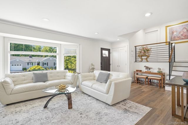 2 Lambert Road, White Plains, NY 10605