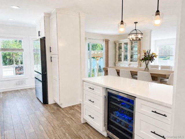2 Lambert Road, White Plains, NY 10605