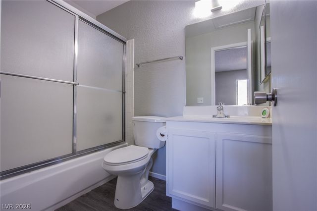 1333 Cinder Rock Drive 202, Las Vegas, NV 89128