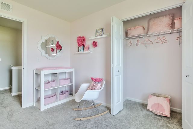 1646 Patterson Avenue, North Aurora, IL 60542