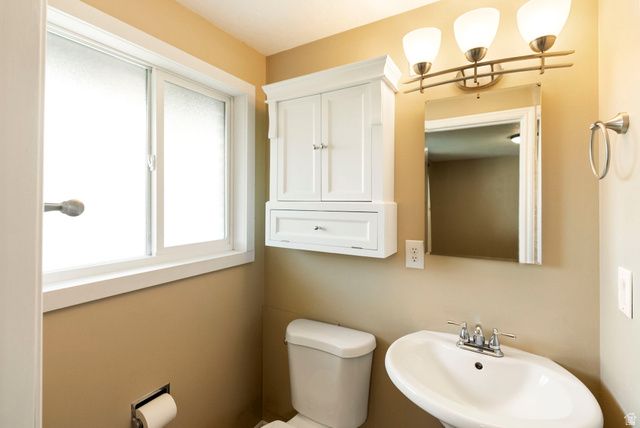 1170 S 1075 E, Clearfield, UT 84015