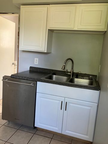 210 Sherman Street, Gladwin, MI 48624