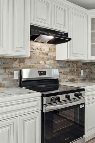 548 Hillside Ln, Gallatin, TN 37066