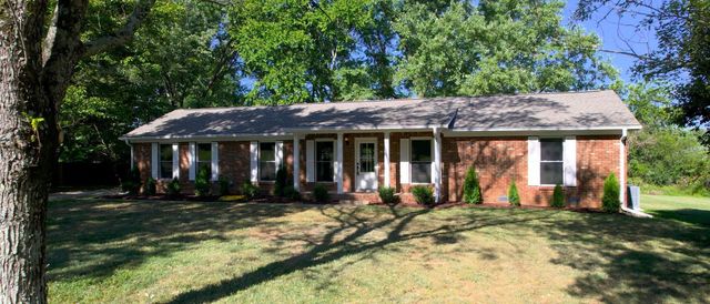 548 Hillside Ln, Gallatin, TN 37066