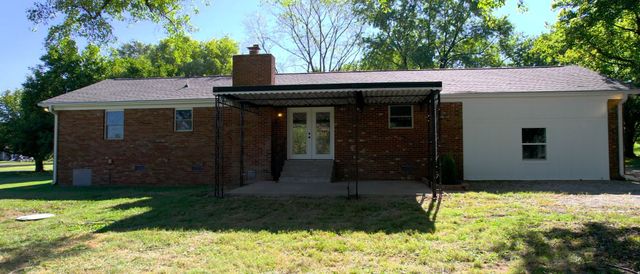 548 Hillside Ln, Gallatin, TN 37066