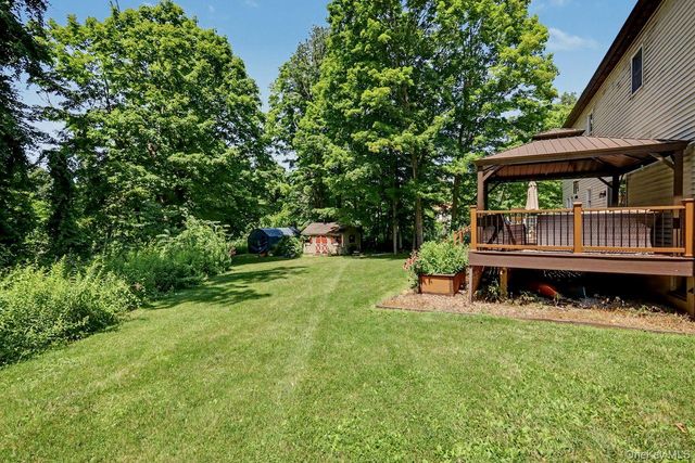 15 Country Hill Road, Brewster, NY 10509