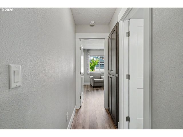 5721 SPRINGWOOD Ave, Salem, OR 97306
