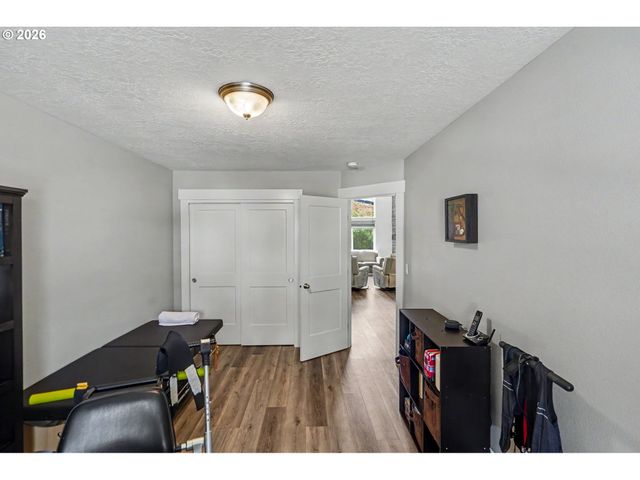 5721 SPRINGWOOD Ave, Salem, OR 97306