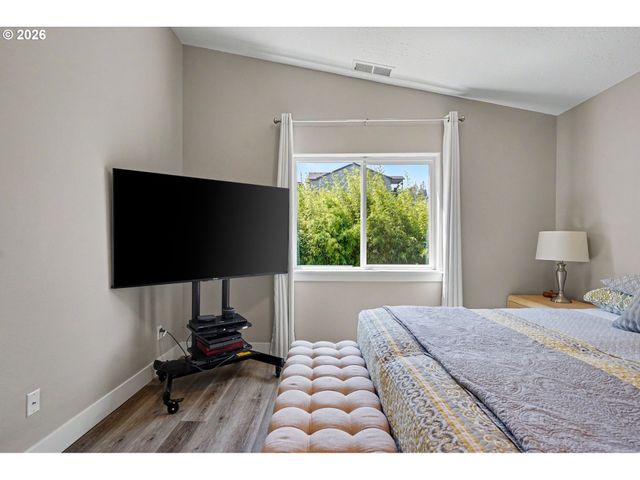 5721 SPRINGWOOD Ave, Salem, OR 97306