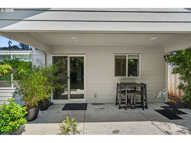 5721 SPRINGWOOD Ave, Salem, OR 97306