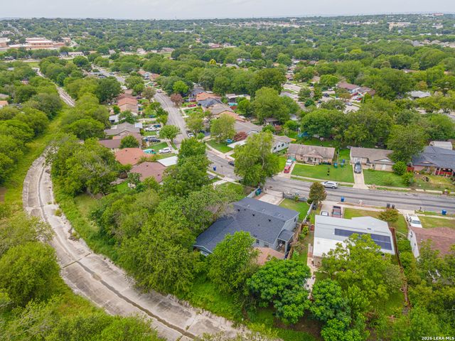2202 LAKE LOUISE DR, San Antonio, TX 78228