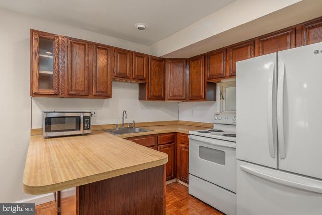 302 2ND ST, Newark, DE 19711