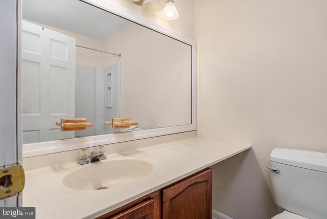 302 2ND ST, Newark, DE 19711