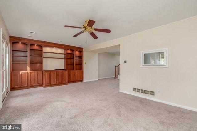 302 2ND ST, Newark, DE 19711