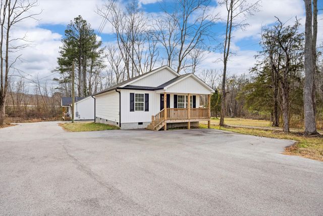 117 Buster Way, Rocky Face, GA 30740