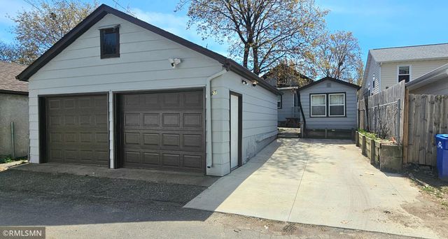 1827 Maryland Avenue E, Saint Paul, MN 55119