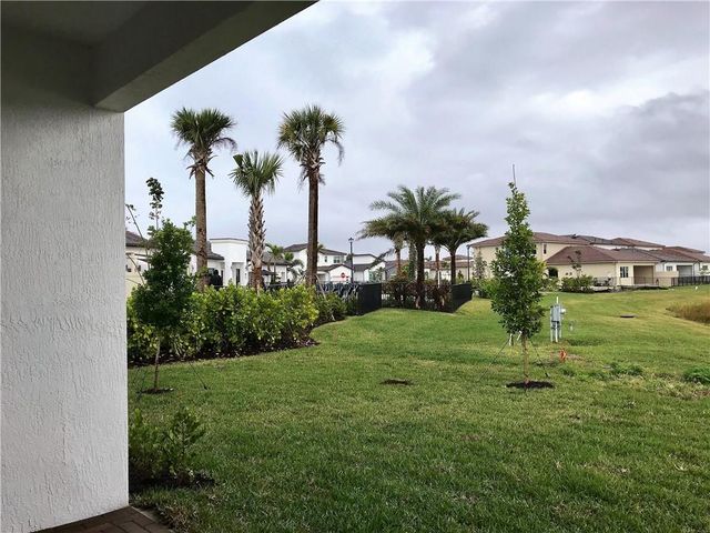 5208 Beland Dr, Lake Worth, FL 33467