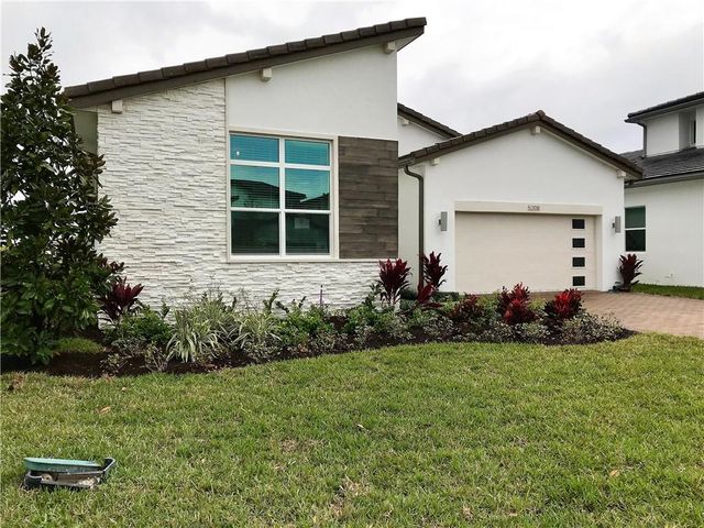 5208 Beland Dr, Lake Worth, FL 33467