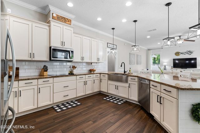 11175 PARKSIDE PRESERVE Way, Jacksonville, FL 32257