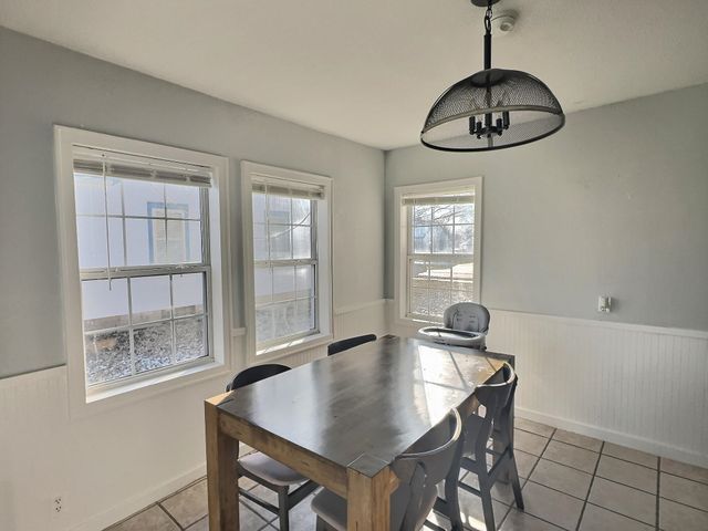 620 E 10th St, Newton, KS 67114