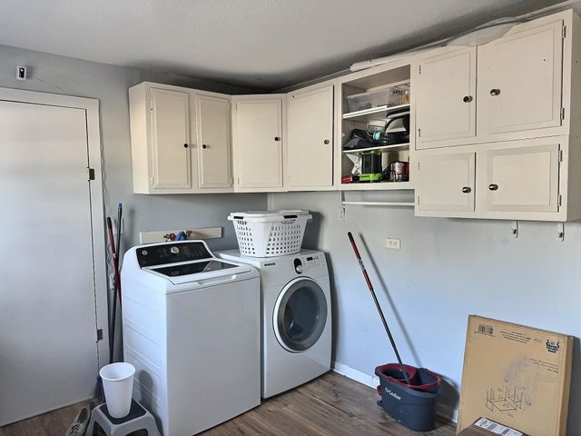 620 E 10th St, Newton, KS 67114