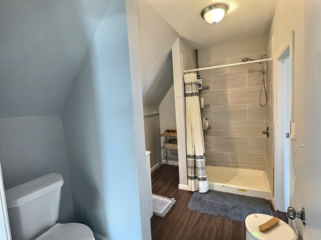 620 E 10th St, Newton, KS 67114