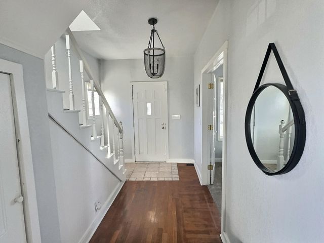 620 E 10th St, Newton, KS 67114