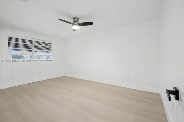 12224 SW 52nd Pl, Cooper City, FL 33330