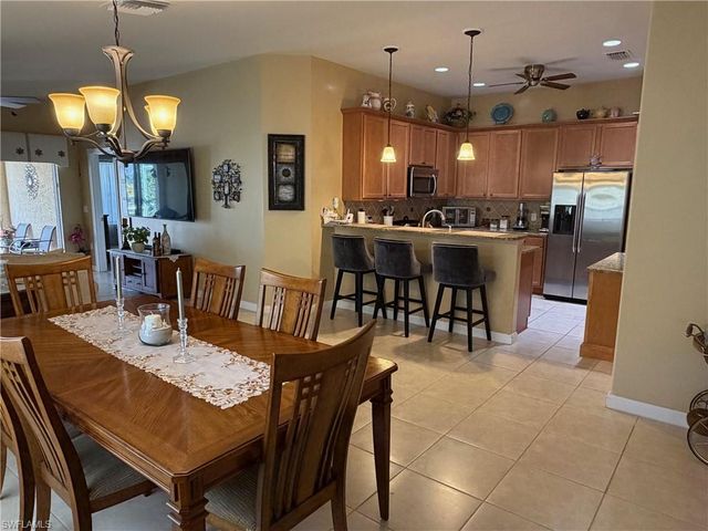 7264 Salerno CT, Naples, FL 34114