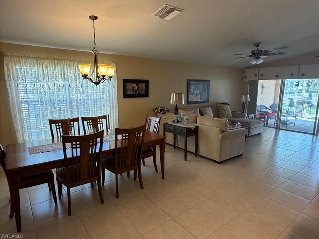 7264 Salerno CT, Naples, FL 34114