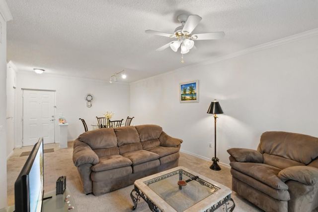 2202 Tuscany Way, Boynton Beach, FL 33435