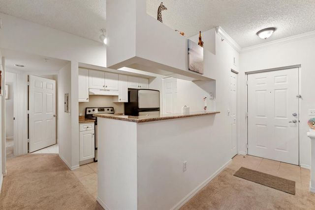 2202 Tuscany Way, Boynton Beach, FL 33435