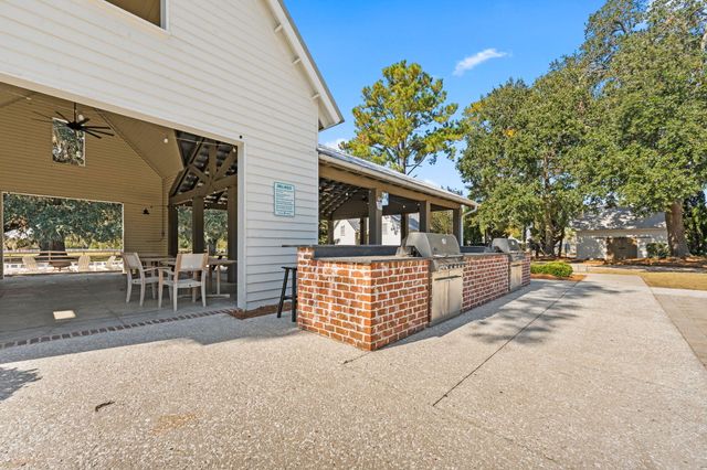 125 Trumpet Vine Drive, Summerville, SC 29483