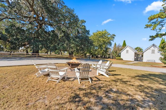 125 Trumpet Vine Drive, Summerville, SC 29483