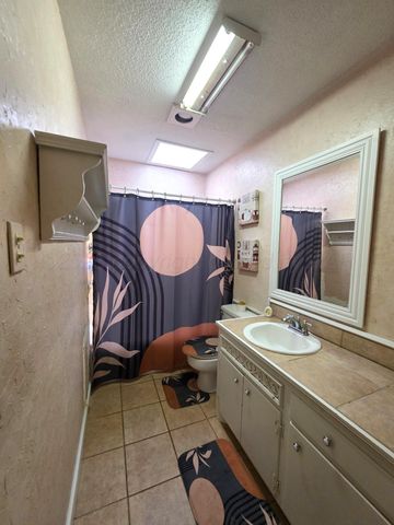 1530 N Sumner Street, Pampa, TX 79065