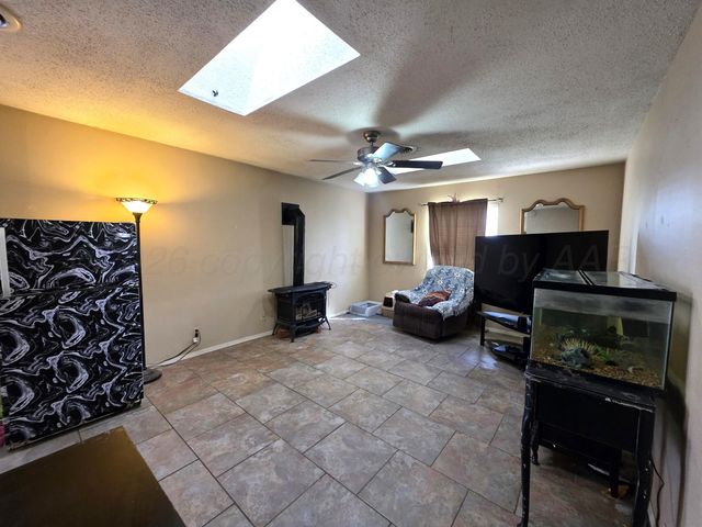 1530 N Sumner Street, Pampa, TX 79065