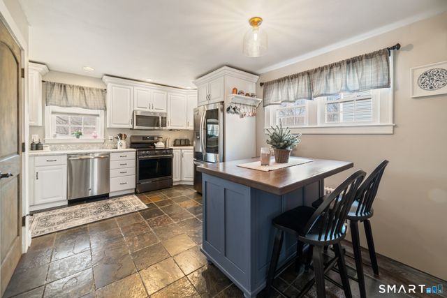 101 Vincent Road, Bristol, CT 06010